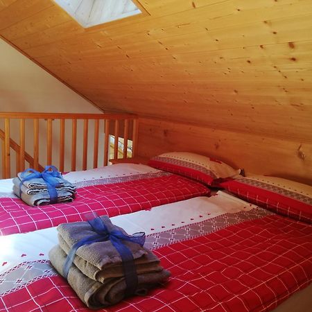 Cesa Pier Sellaronda Dolomiti Apartment Кампитело ди Фаса Екстериор снимка