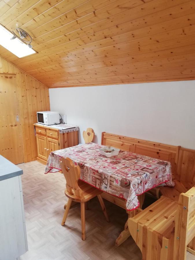 Cesa Pier Sellaronda Dolomiti Apartment Кампитело ди Фаса Екстериор снимка